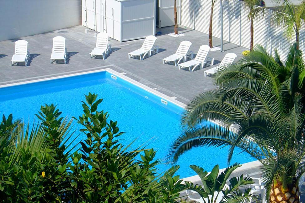 Hotel La Terrazza Barletta Dış mekan fotoğraf
