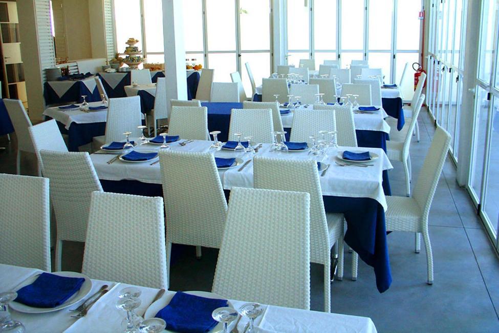 Hotel La Terrazza Barletta Dış mekan fotoğraf